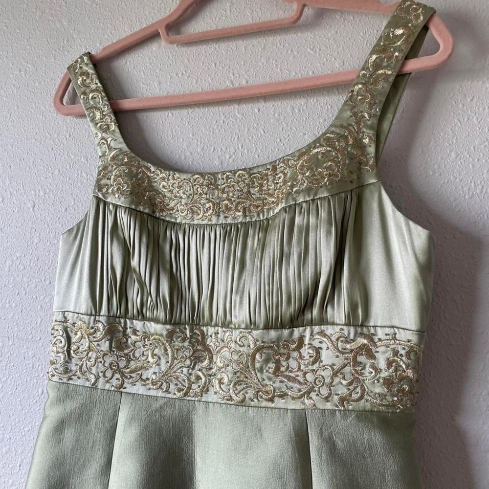 Vintage 90s / 2000s Soft Green Silk Evening Gown‎ - Picture 4 of 8